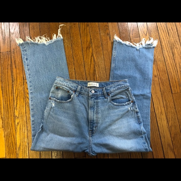 Abercrombie & Fitch Denim - Abercrombie ultra high rise kick flare jeans 8s